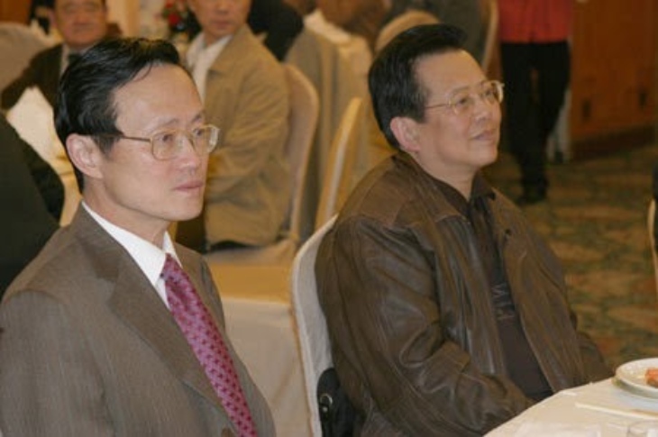 Hai siêu cao thủ làng cờ tướng Trung Quốc, Hồ Vinh Hoa – Phó Quang Minh